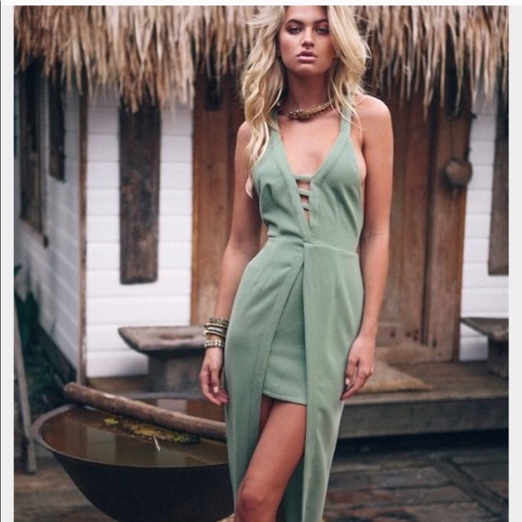 Sabo Skirt Dresses & Skirts - SABO Skirt Green V-Neck Crossed High Low Dress